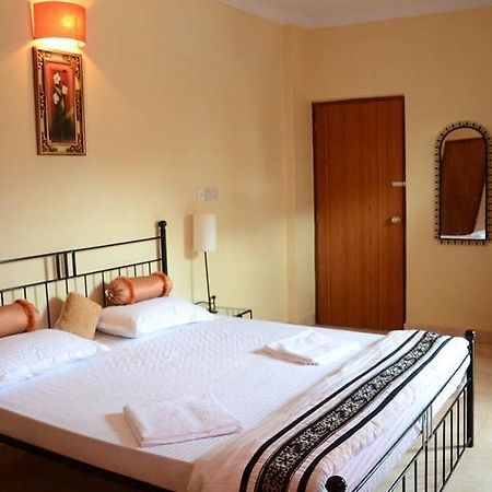 M N Resorts Бага Экстерьер фото