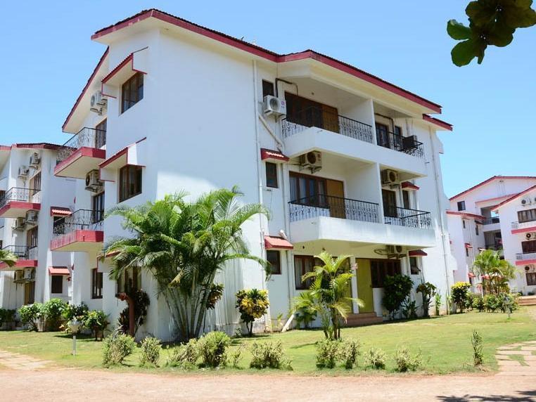 M N Resorts Бага Экстерьер фото